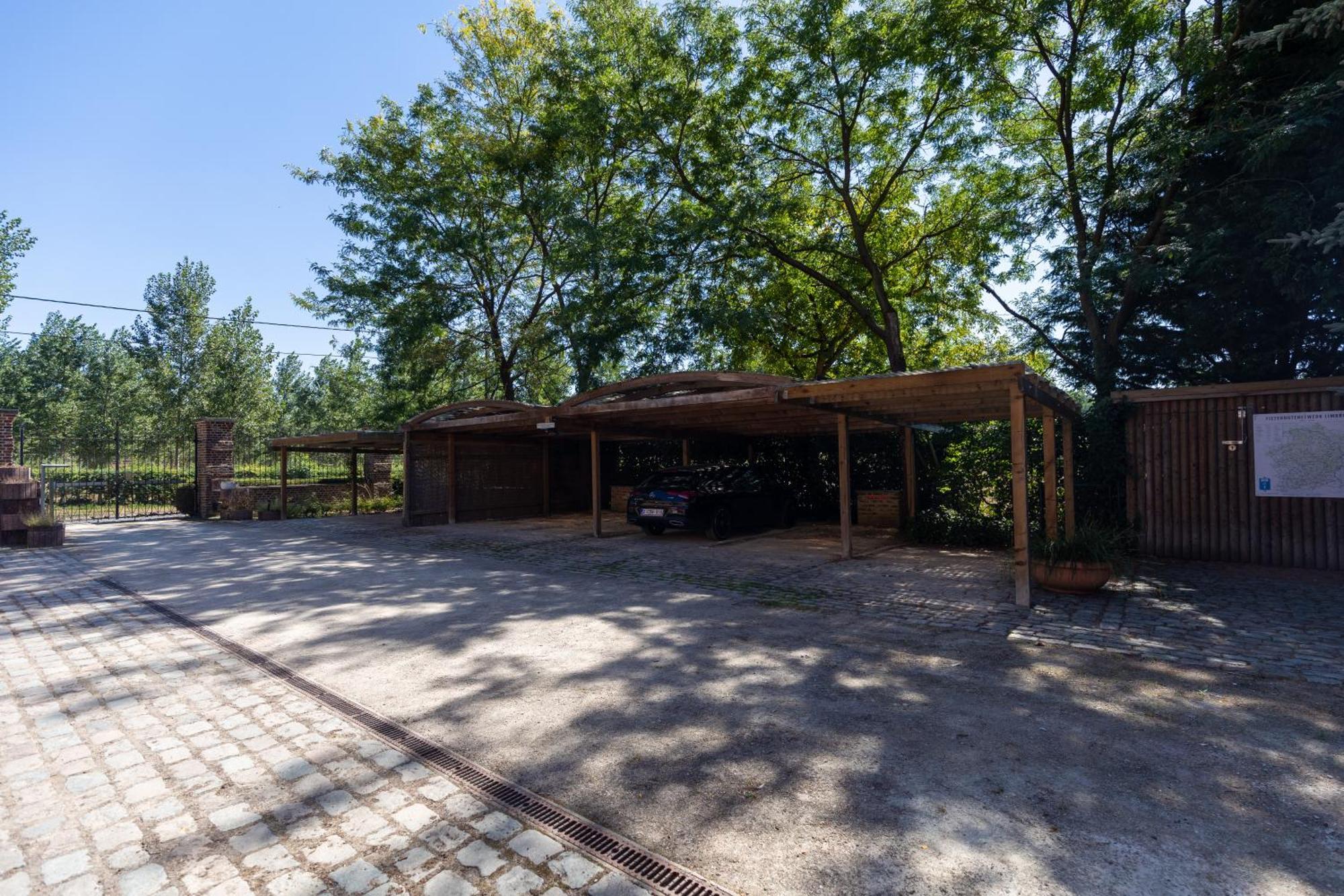 Heers Vakantie Huizen De Heerlijkheid Satenberghヴィラ エクステリア 写真