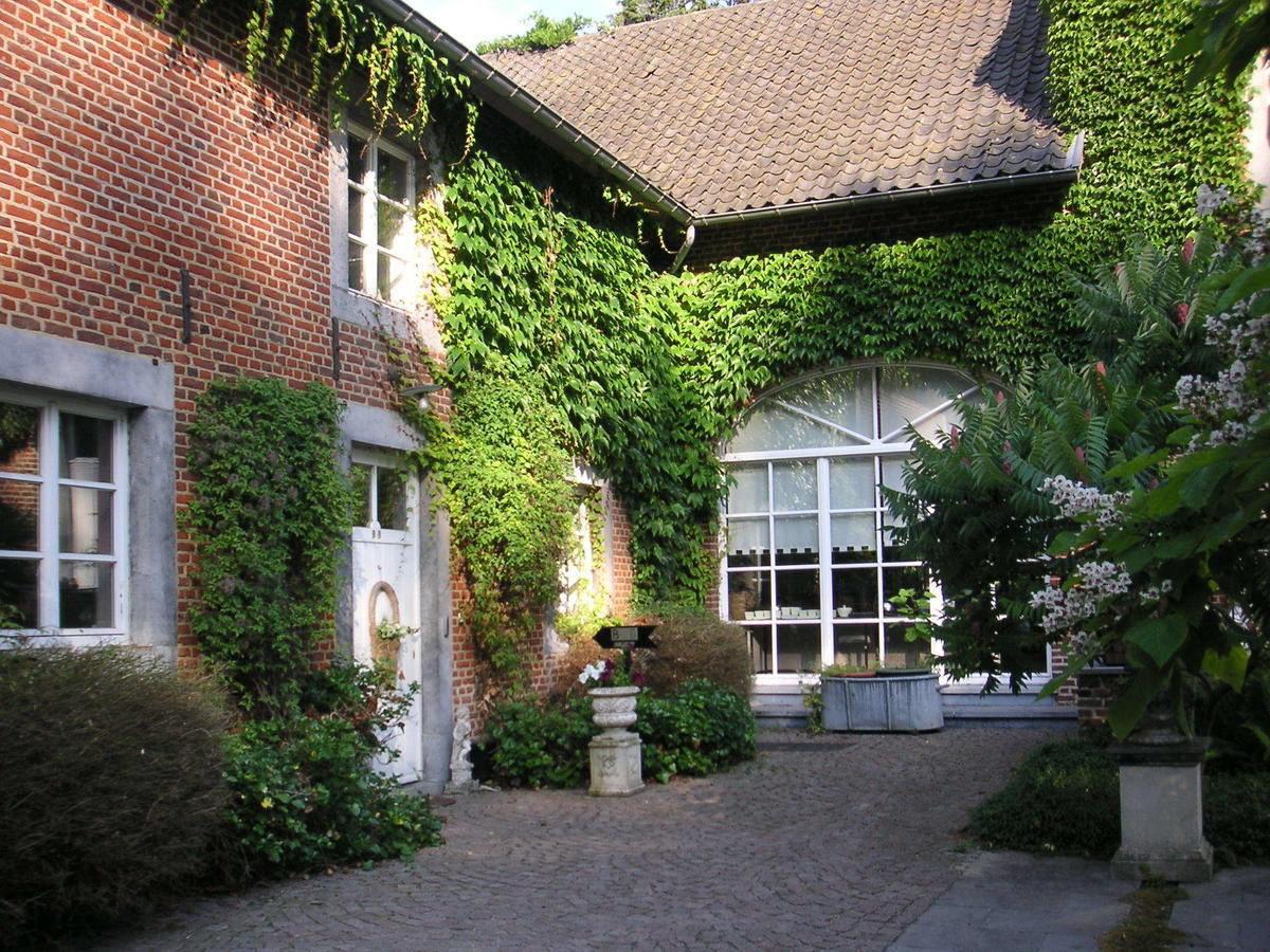 Heers Vakantie Huizen De Heerlijkheid Satenberghヴィラ エクステリア 写真